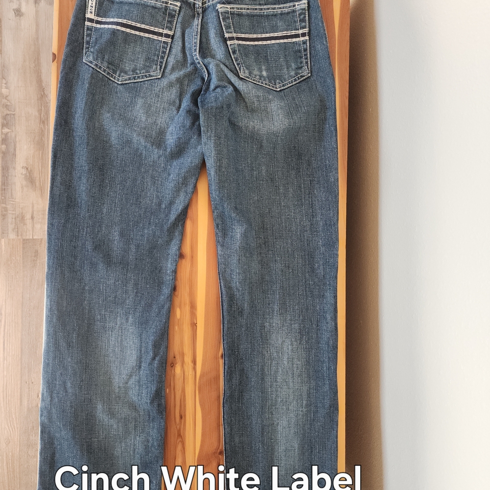 Cinch White Label Jeans 28x32 - Picture 2 of 2